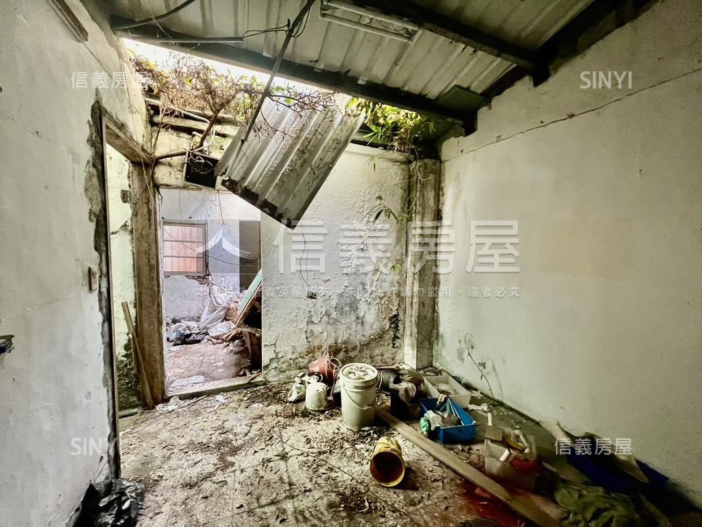 稀有土持多重購退稅佳房屋室內格局與周邊環境