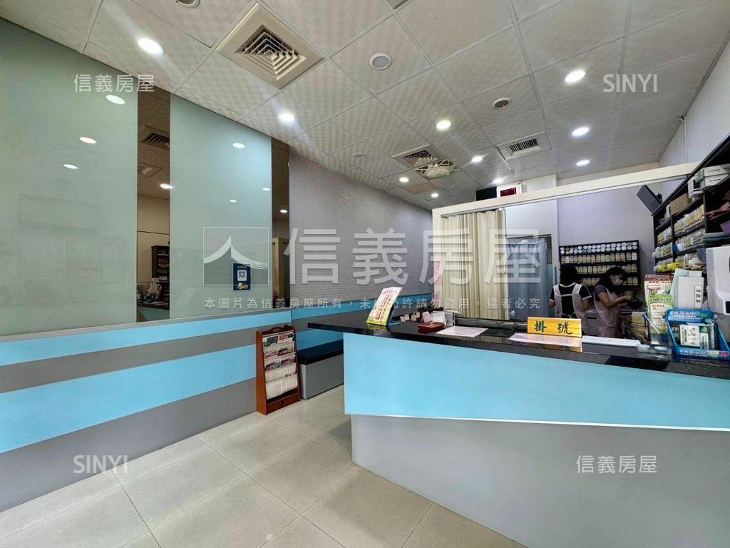 河南路雙平車位黃金店面房屋室內格局與周邊環境