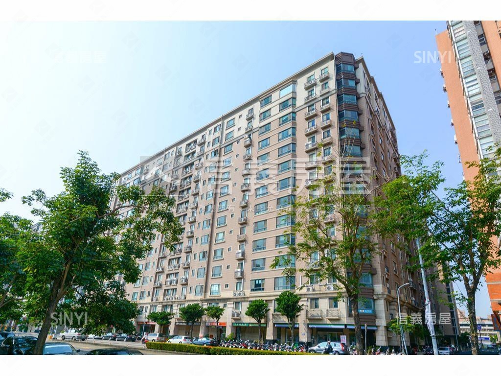 河南路雙平車位黃金店面房屋室內格局與周邊環境