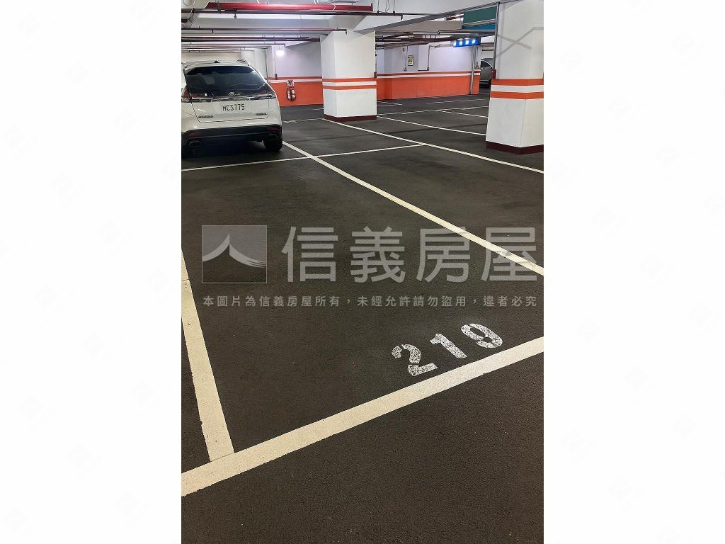 摩天鎮三房好規劃有車位房屋室內格局與周邊環境