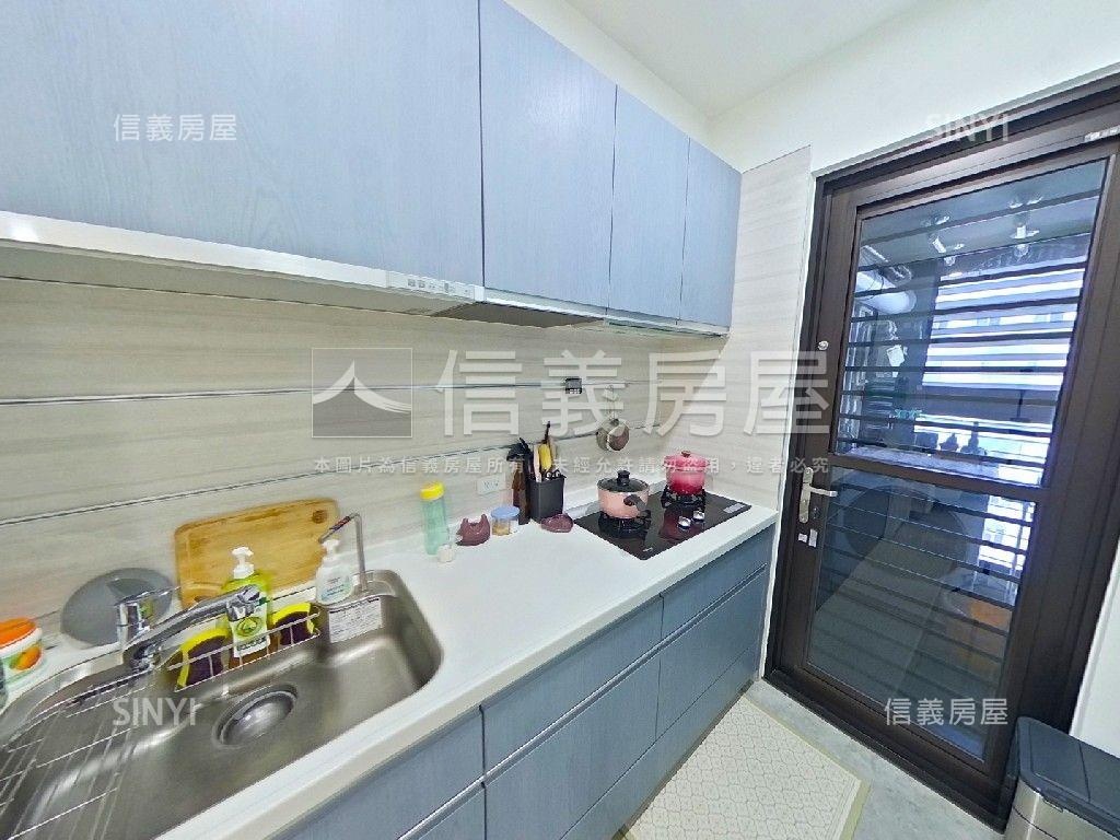 巨蛋質感高樓兩房平車房屋室內格局與周邊環境