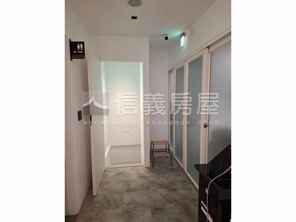 永元店面誠意出售房屋室內格局與周邊環境