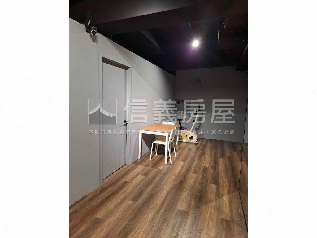 永元店面誠意出售房屋室內格局與周邊環境