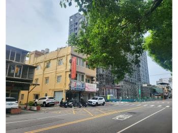 惠中路透天