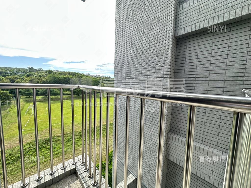 國雄仰德大道全新電梯別墅房屋室內格局與周邊環境