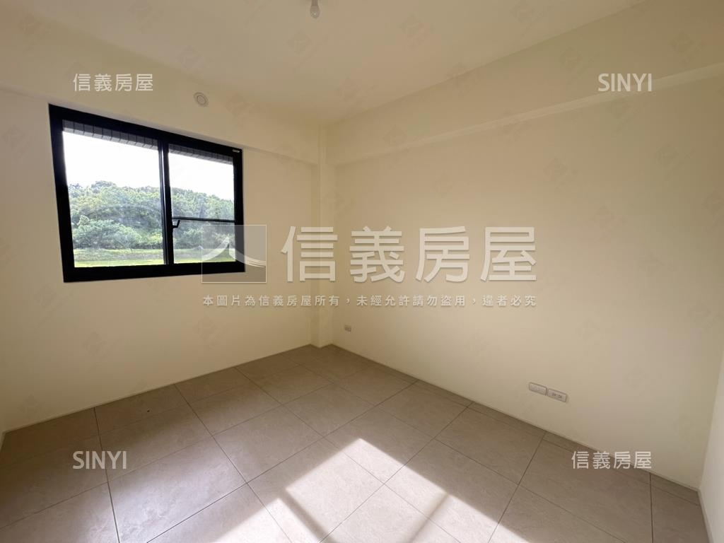 國雄仰德大道全新電梯別墅房屋室內格局與周邊環境