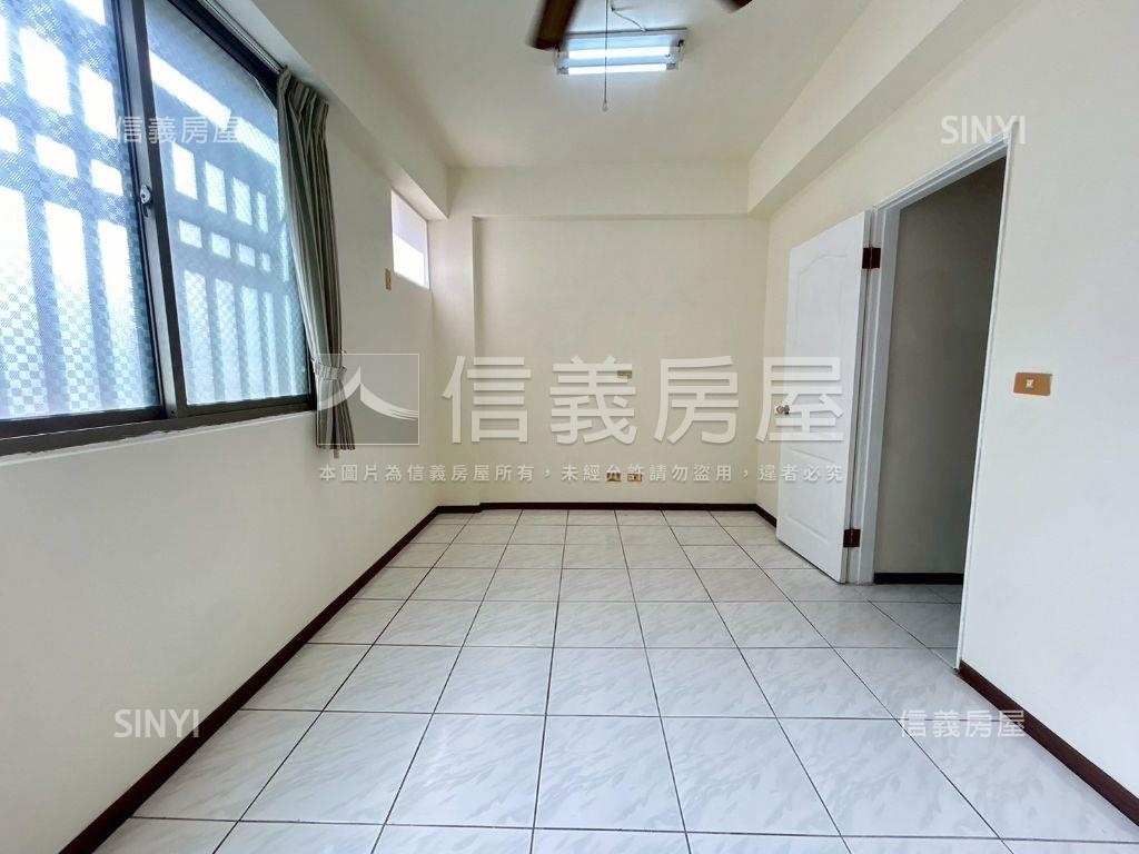近中興路４房雙車美墅房屋室內格局與周邊環境
