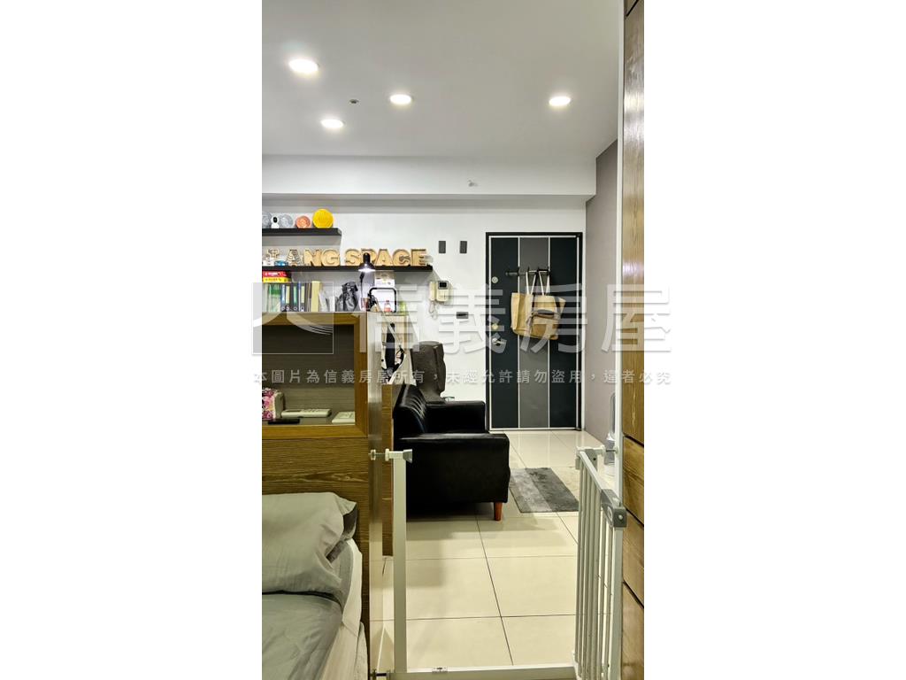 慕夏高樓景觀套房車位房屋室內格局與周邊環境