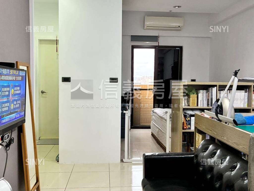 專任。慕夏景觀套房車位房屋室內格局與周邊環境