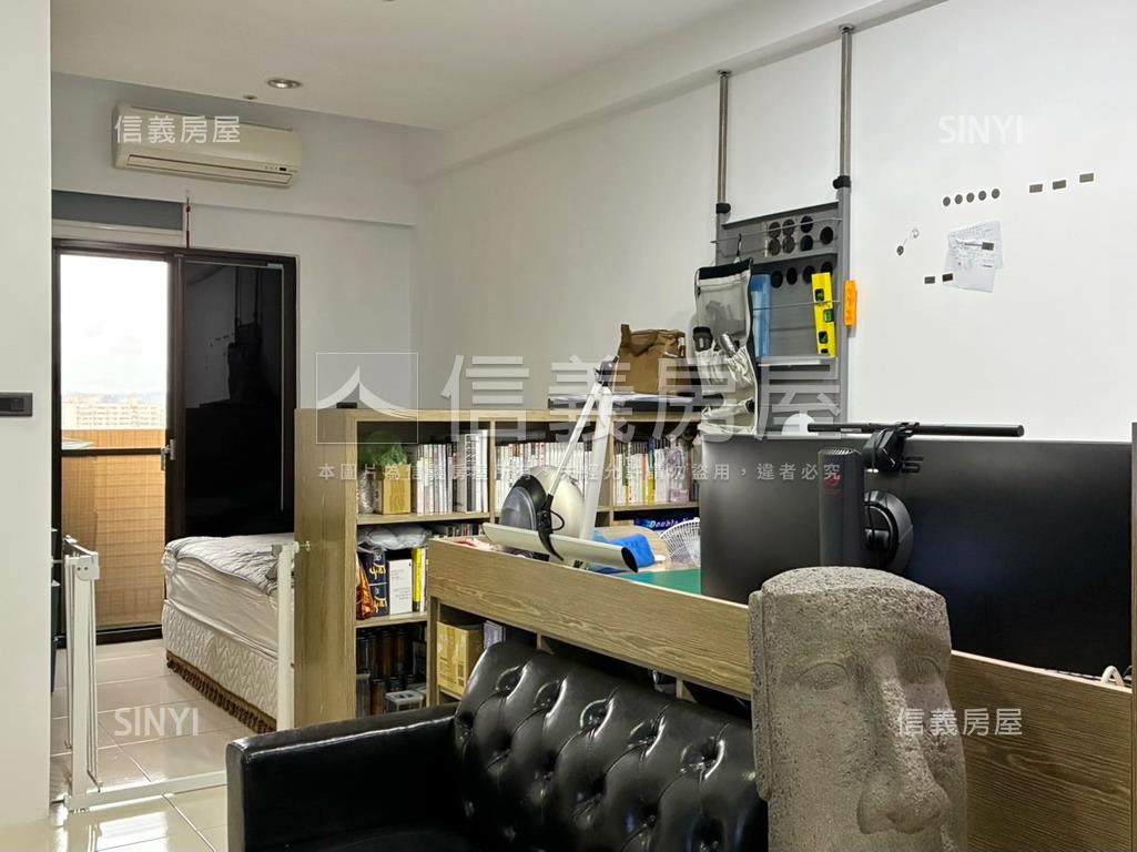 專任。慕夏景觀套房車位房屋室內格局與周邊環境