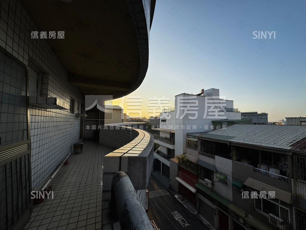 盡收河景賞晚霞大橋大三房房屋室內格局與周邊環境