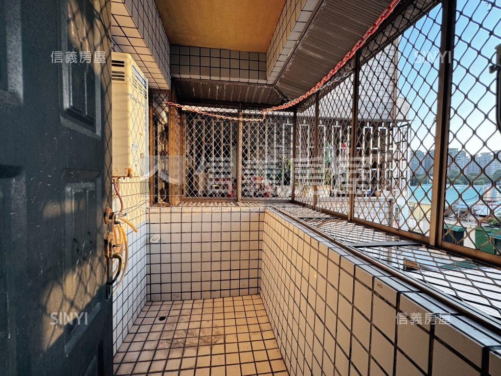 盡收河景賞晚霞大橋大三房房屋室內格局與周邊環境