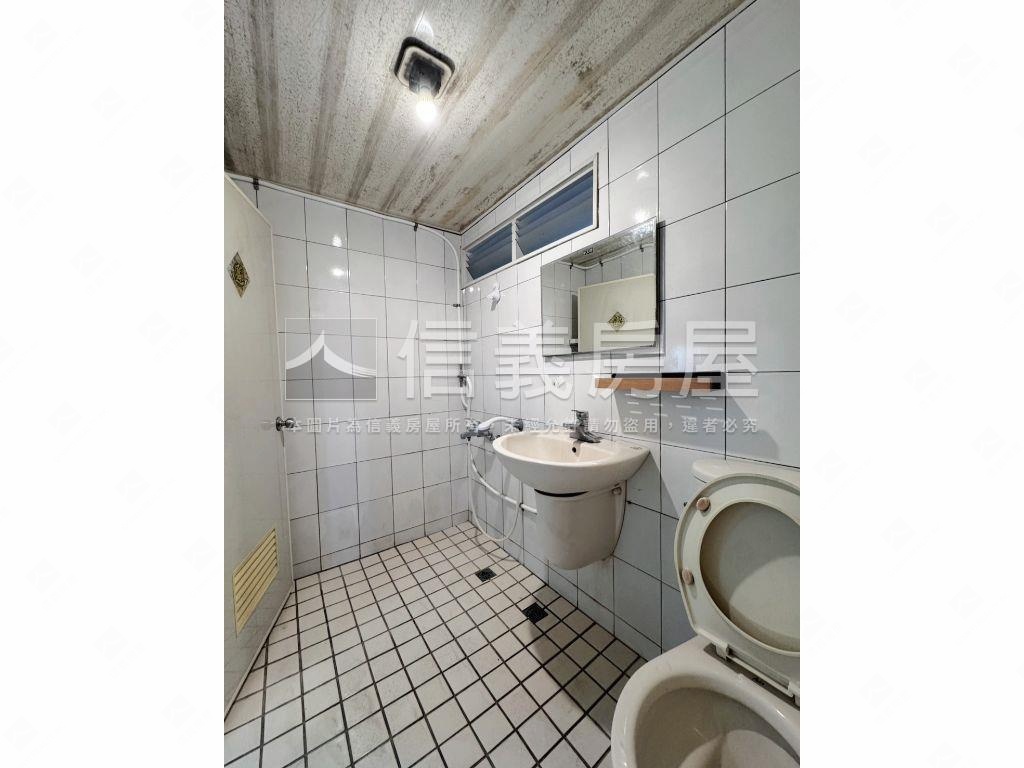 盡收河景賞晚霞大橋大三房房屋室內格局與周邊環境