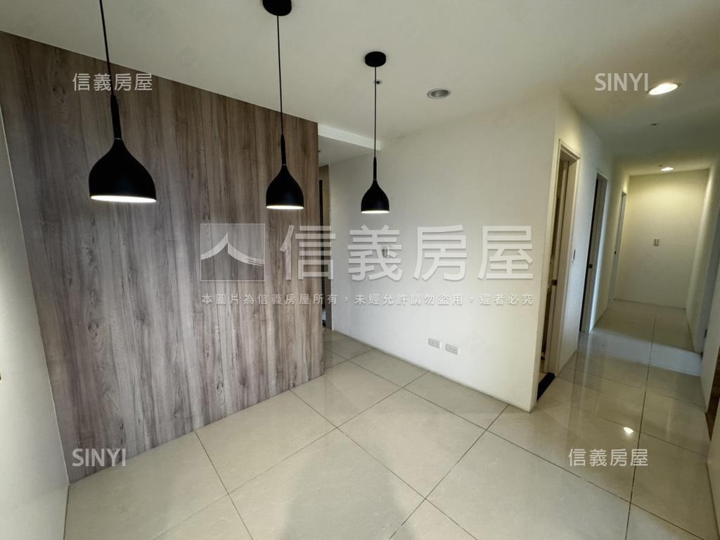 富旺天藍採光視野三房平車房屋室內格局與周邊環境