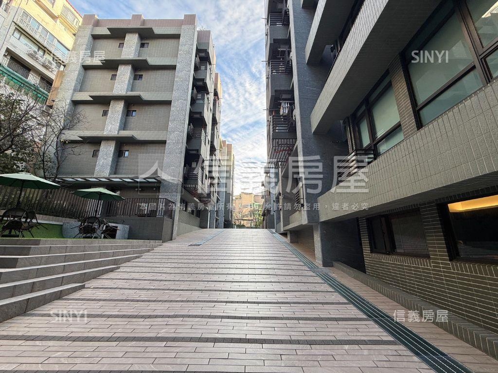 次高樓層方正電梯宅加車位房屋室內格局與周邊環境