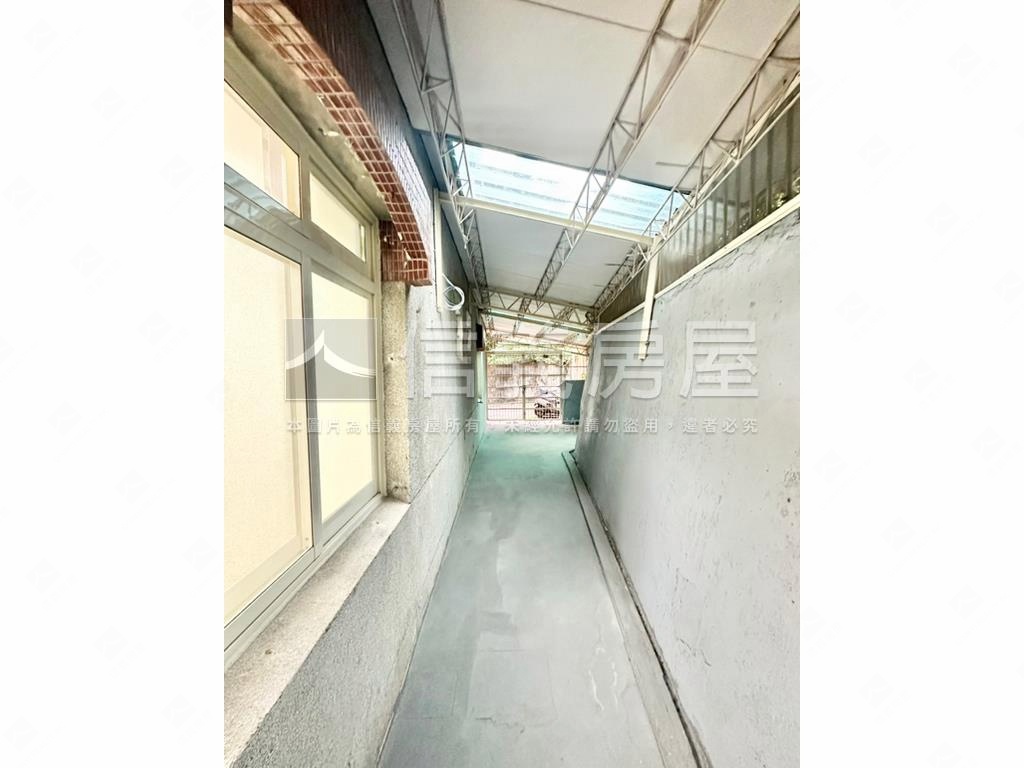 【一樓】邊間三房方便停車房屋室內格局與周邊環境