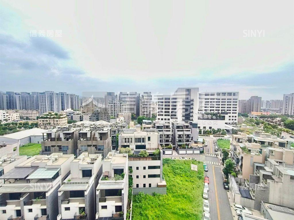 稀有高樓精裝四房三車房屋室內格局與周邊環境