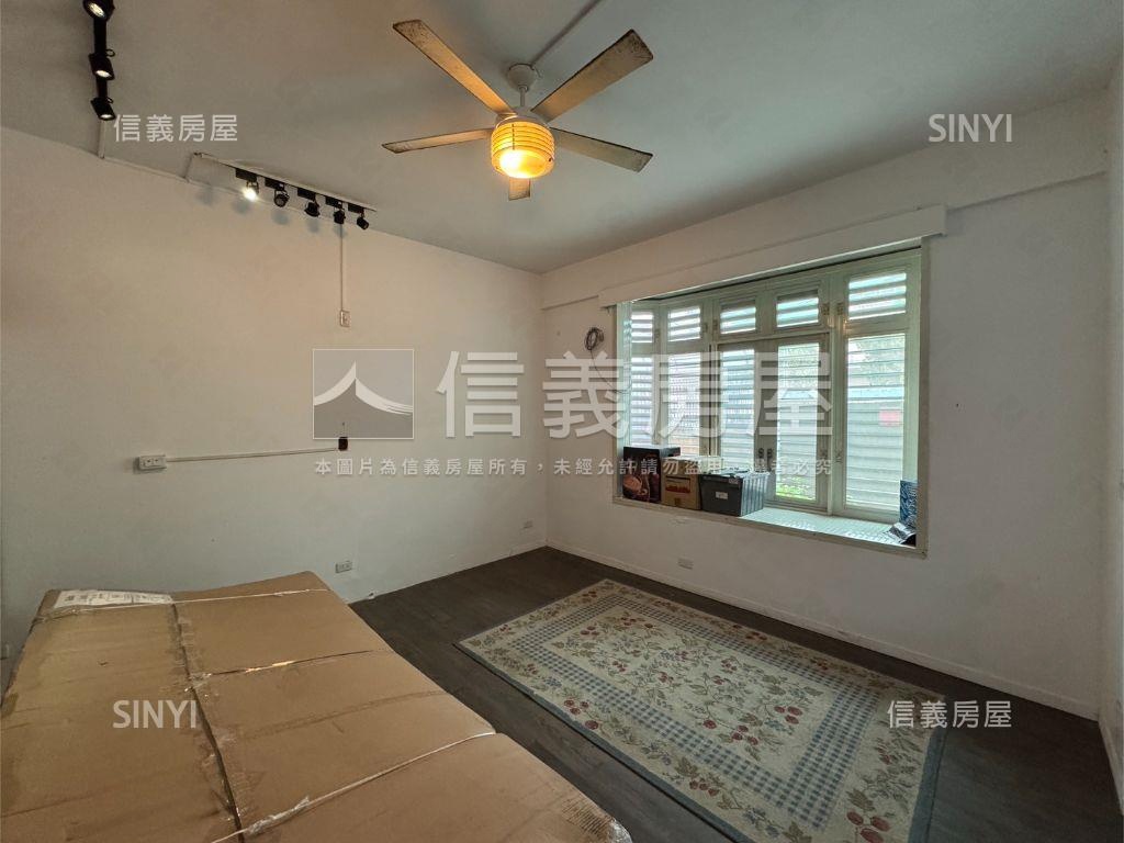 美術館前日式別墅房屋室內格局與周邊環境