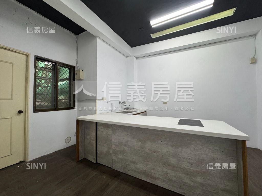 美術館前日式別墅房屋室內格局與周邊環境