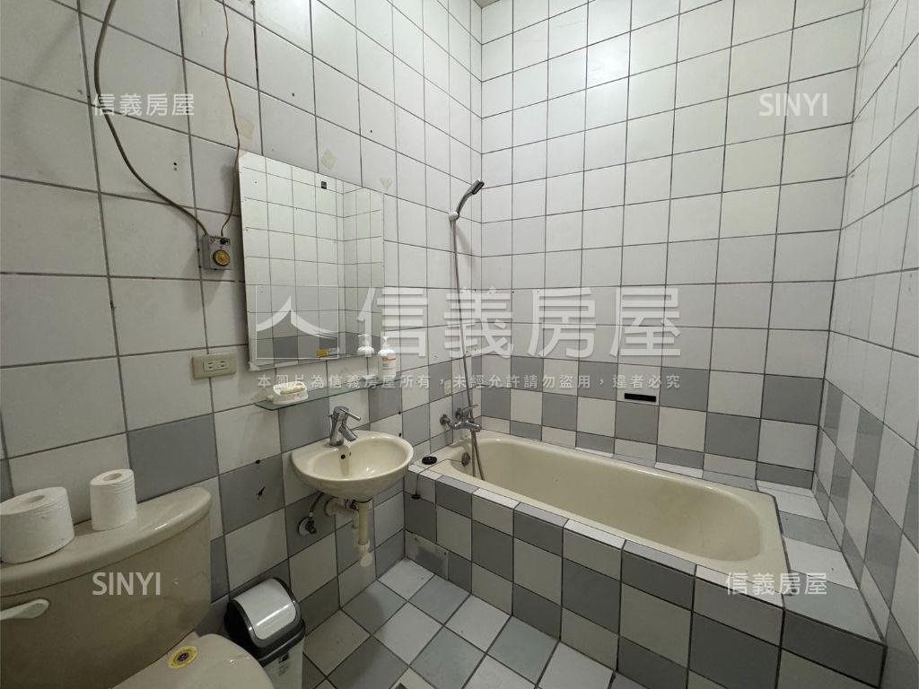 美術館前日式別墅房屋室內格局與周邊環境