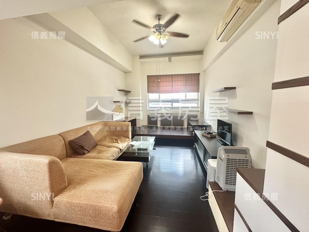 台茂旁稀有套房車位房屋室內格局與周邊環境