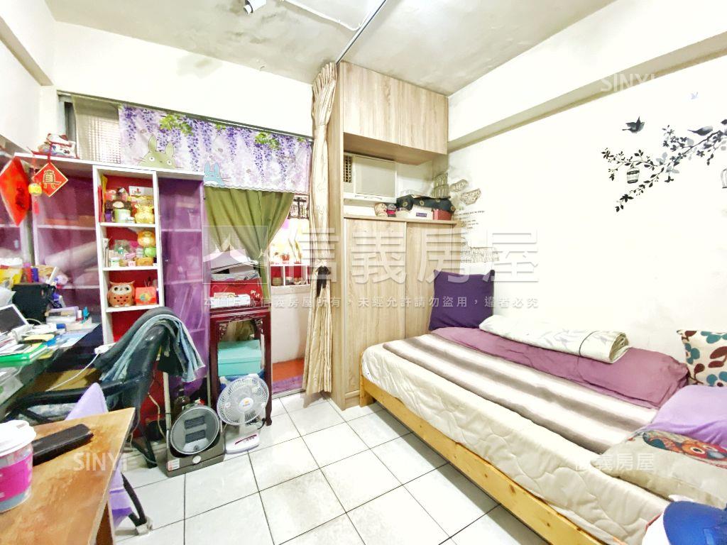 低總首選☆捷運學區美套房房屋室內格局與周邊環境