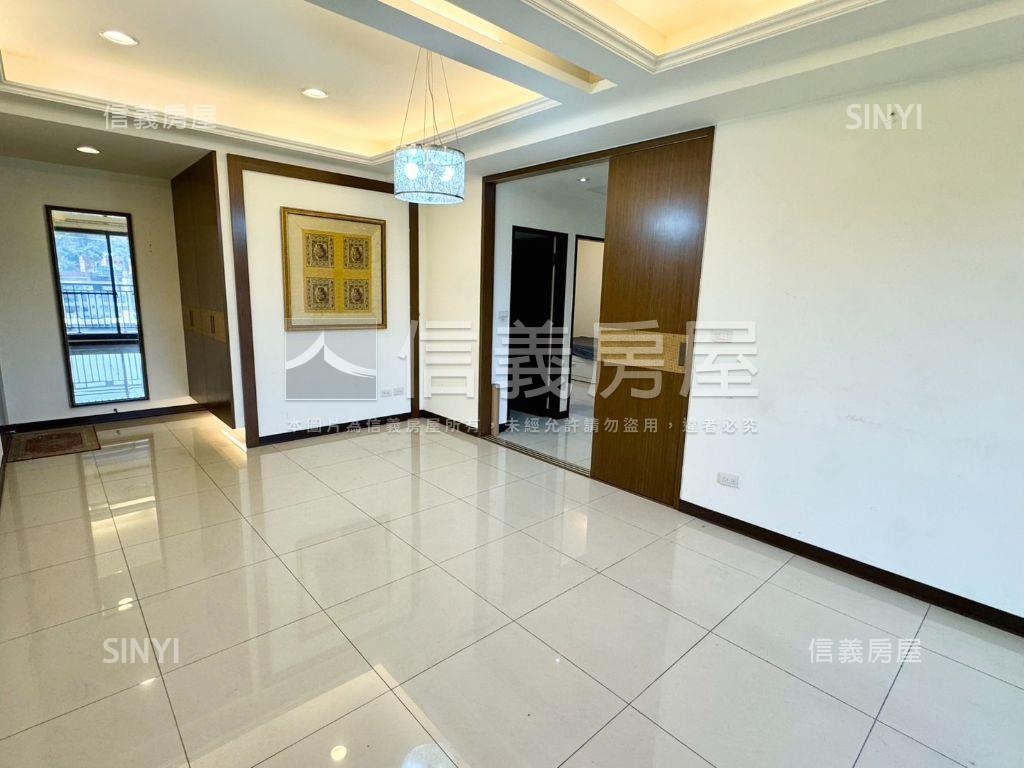 上河景·河岸景觀三房車位房屋室內格局與周邊環境