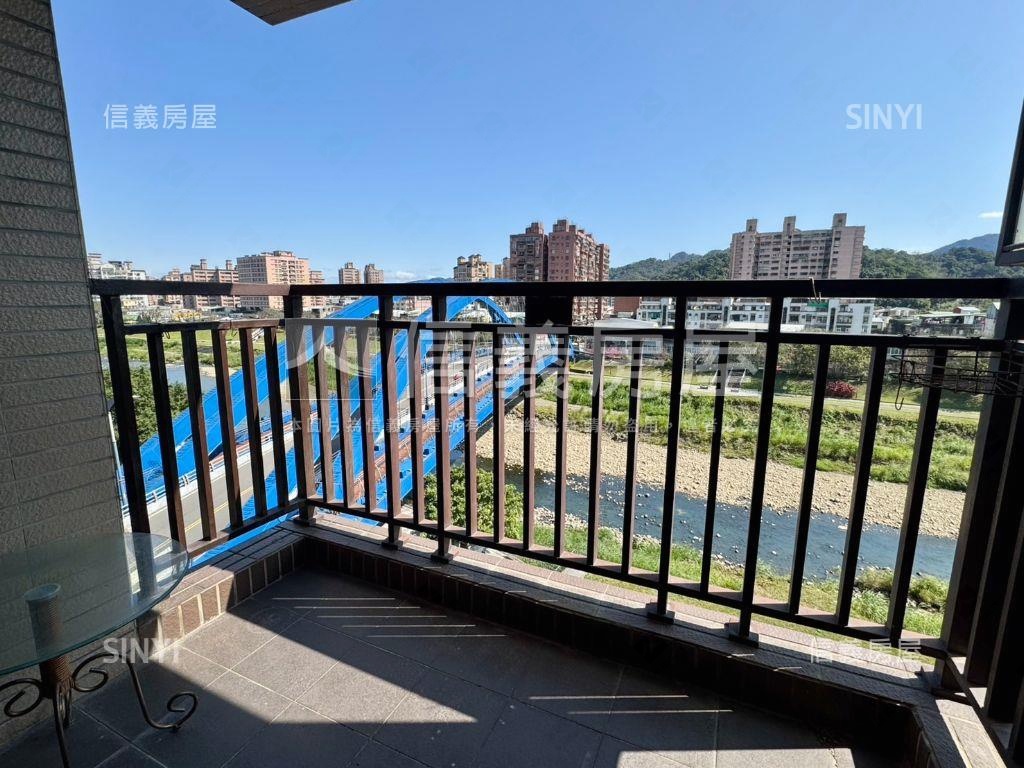 上河景·河岸景觀三房車位房屋室內格局與周邊環境
