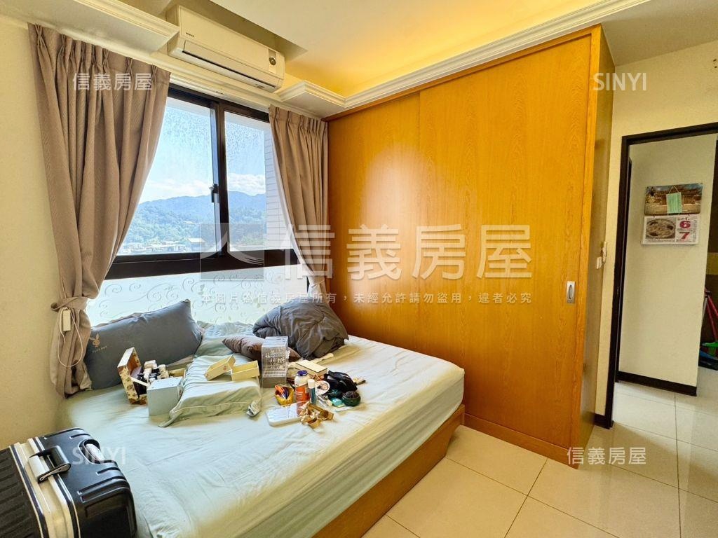 上河景·河岸景觀三房車位房屋室內格局與周邊環境