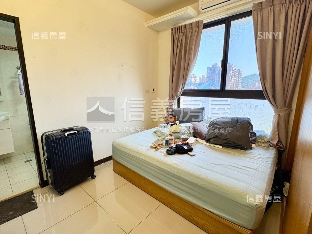 上河景·河岸景觀三房車位房屋室內格局與周邊環境