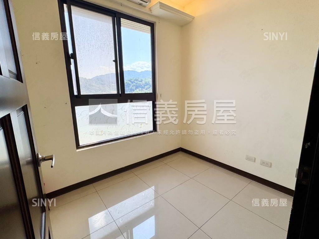 上河景·河岸景觀三房車位房屋室內格局與周邊環境