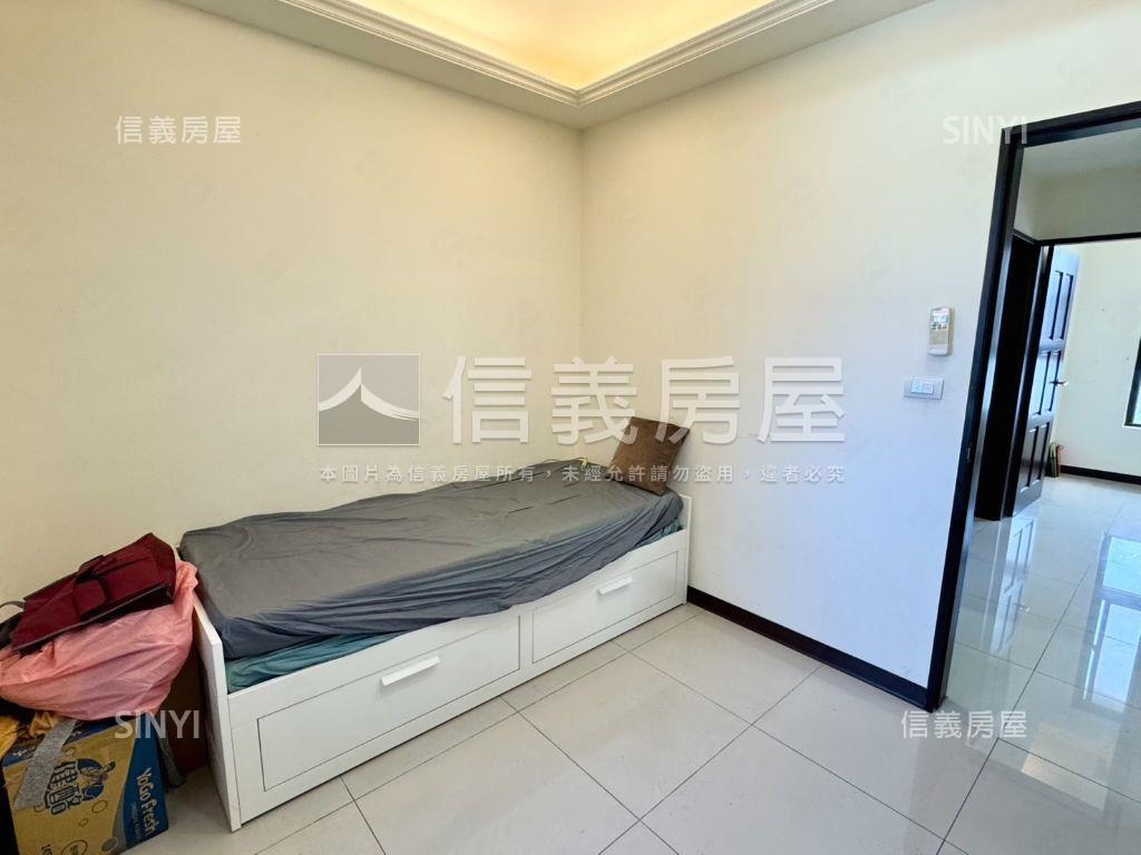 上河景·河岸景觀三房車位房屋室內格局與周邊環境