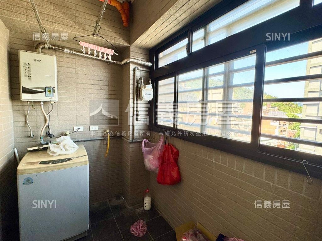 上河景·河岸景觀三房車位房屋室內格局與周邊環境