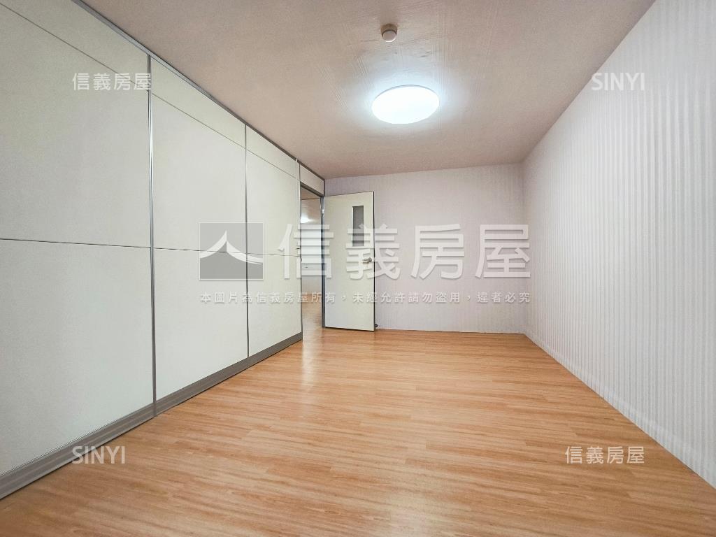 雙敦學區電梯二房近捷運房屋室內格局與周邊環境