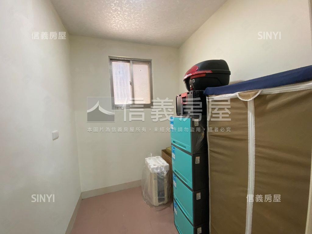山仔頂整理邊間透天房屋室內格局與周邊環境