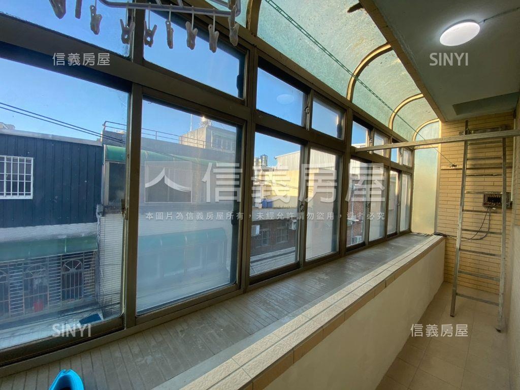 山仔頂整理邊間透天房屋室內格局與周邊環境