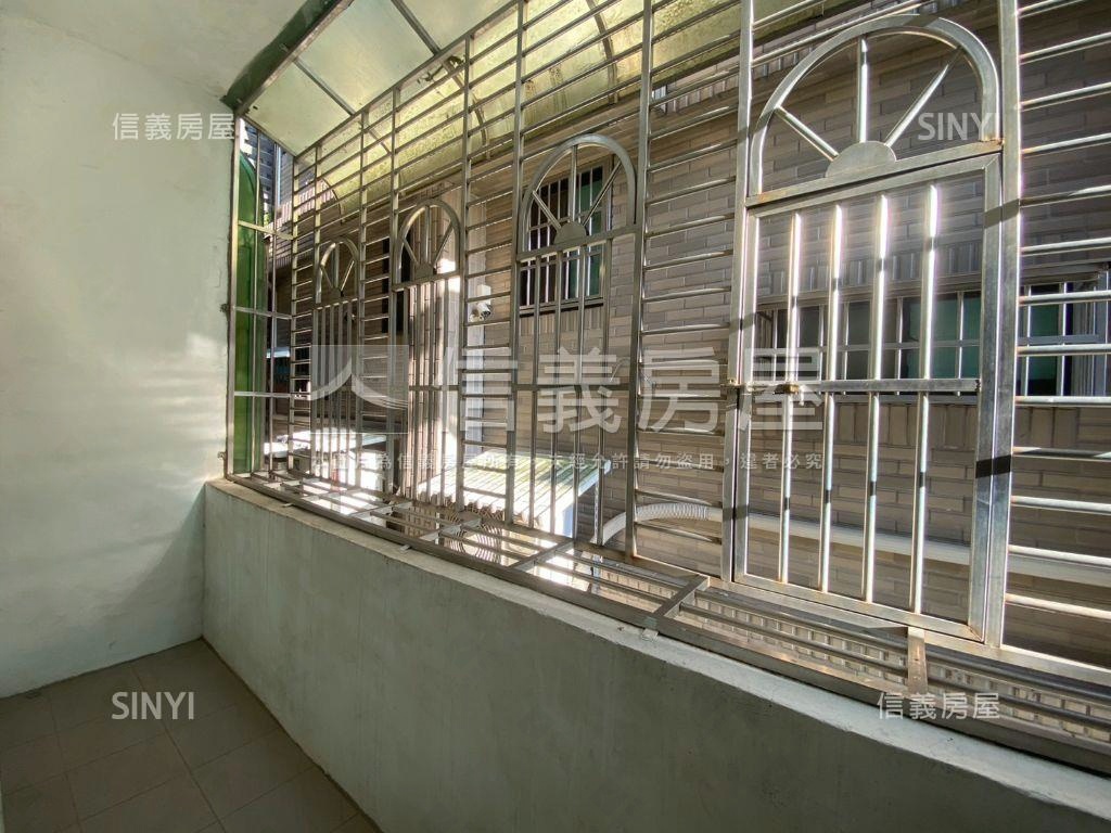 山仔頂整理邊間透天房屋室內格局與周邊環境