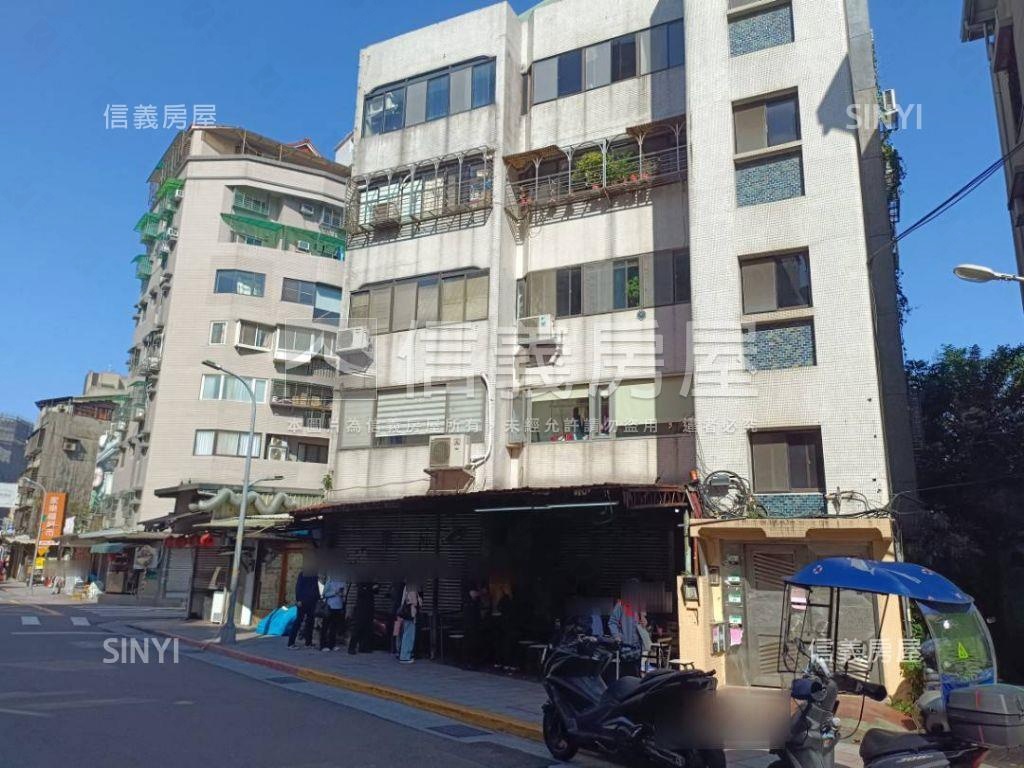 中正稀有大土地透天房屋室內格局與周邊環境