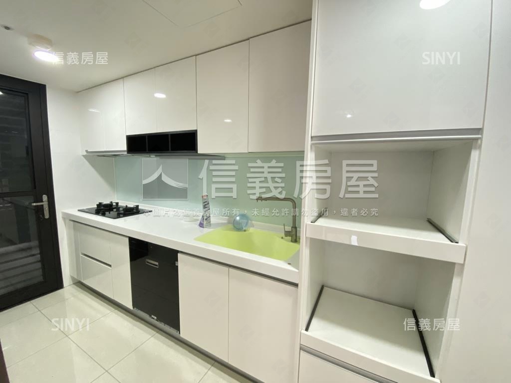 櫻花恰恰好次頂樓三房平車房屋室內格局與周邊環境