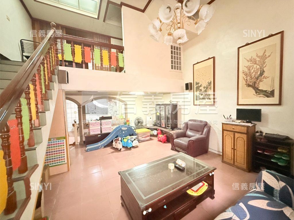 大福街邊間透天房屋室內格局與周邊環境