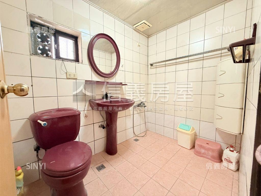 大福街邊間透天房屋室內格局與周邊環境