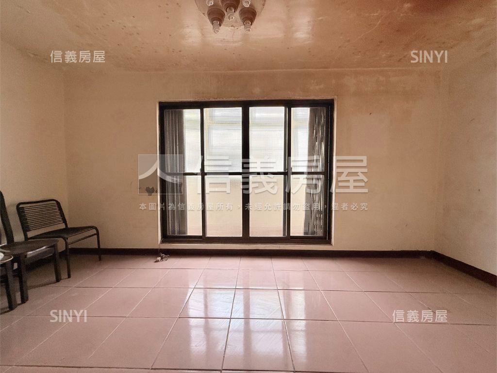 大福街邊間透天房屋室內格局與周邊環境