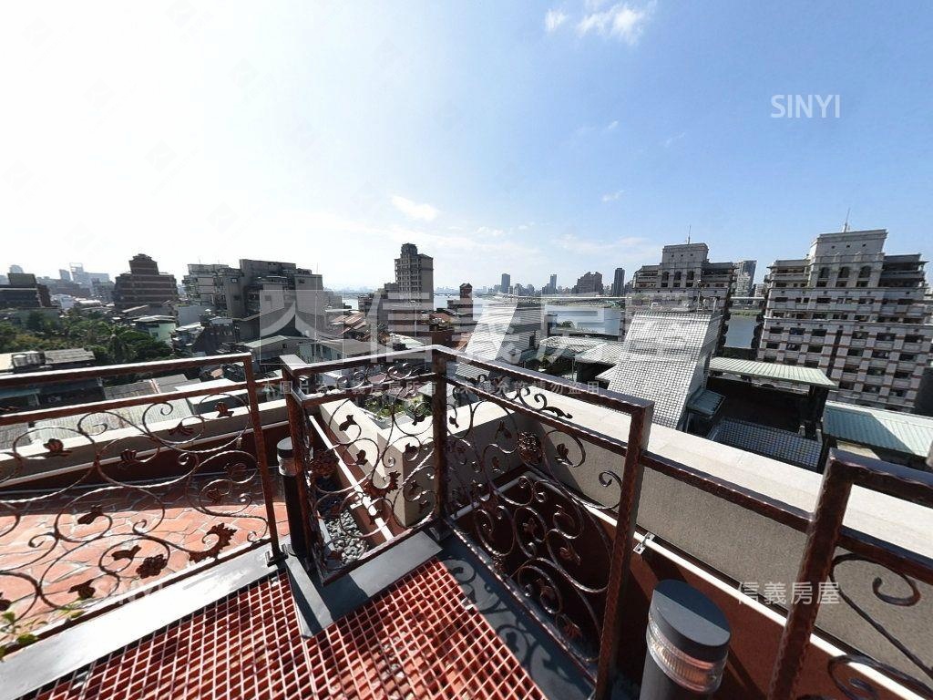 近大橋頭捷運美屋２房車位房屋室內格局與周邊環境