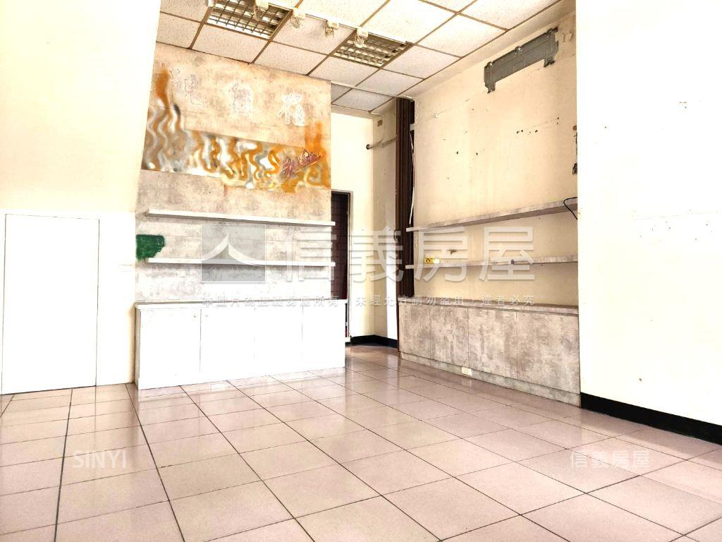 近未來體育園區金店面房屋室內格局與周邊環境