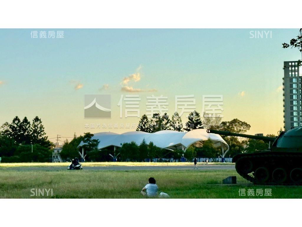 近未來體育園區金店面房屋室內格局與周邊環境