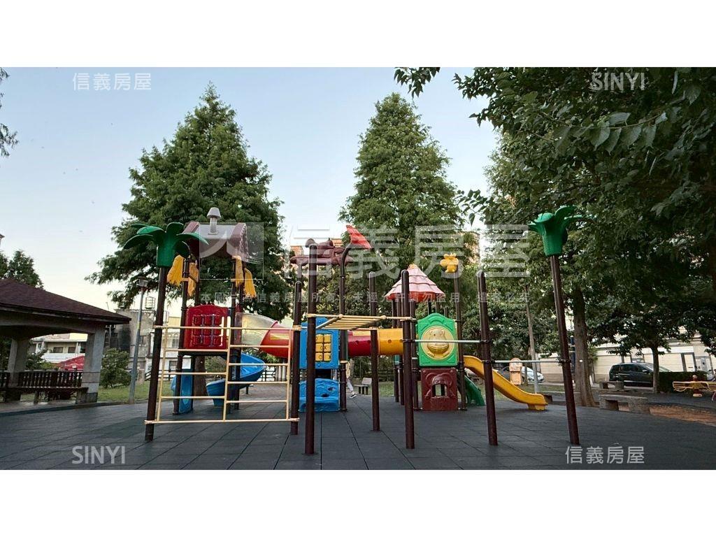 近未來體育園區金店面房屋室內格局與周邊環境