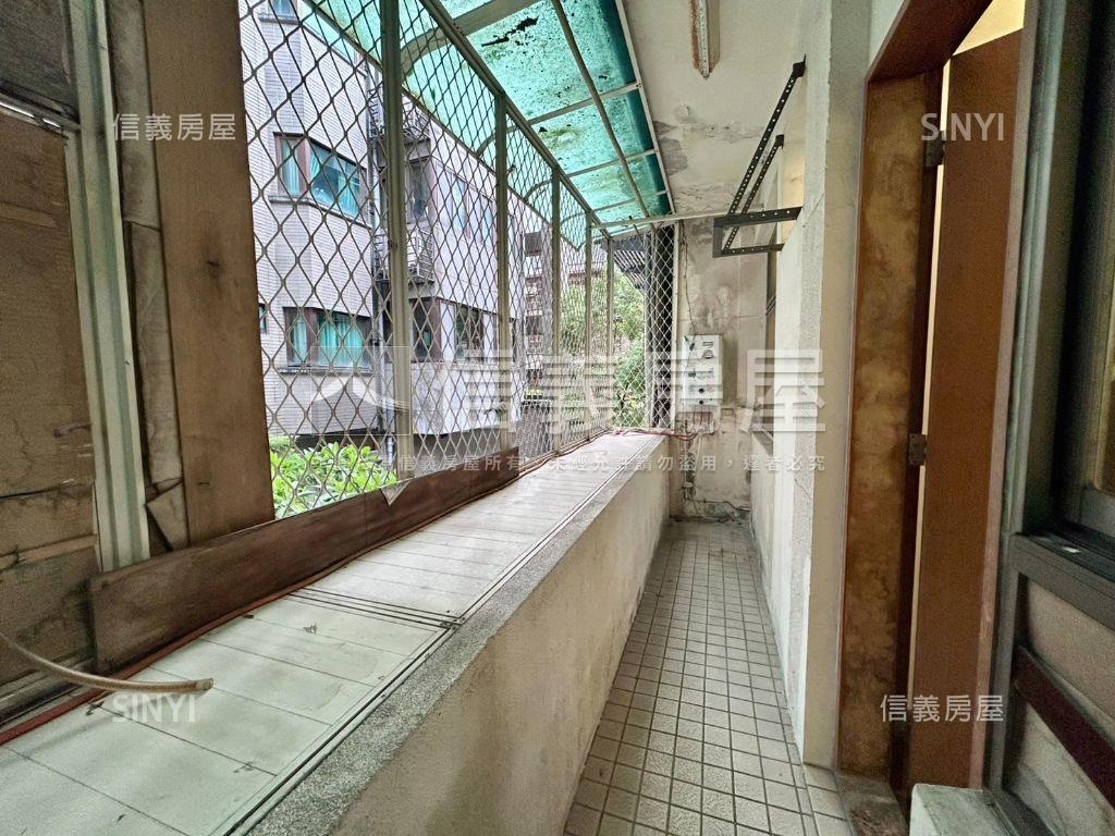 忠孝新生海關樹蔭舒適住宅房屋室內格局與周邊環境