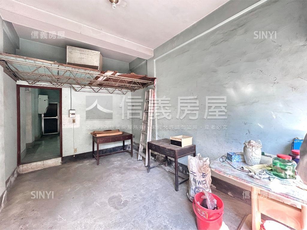 國美館朝南角間獨棟洋房房屋室內格局與周邊環境