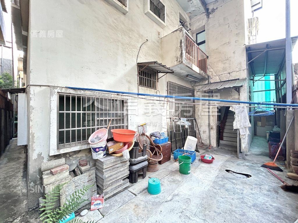國美館朝南角間獨棟洋房房屋室內格局與周邊環境