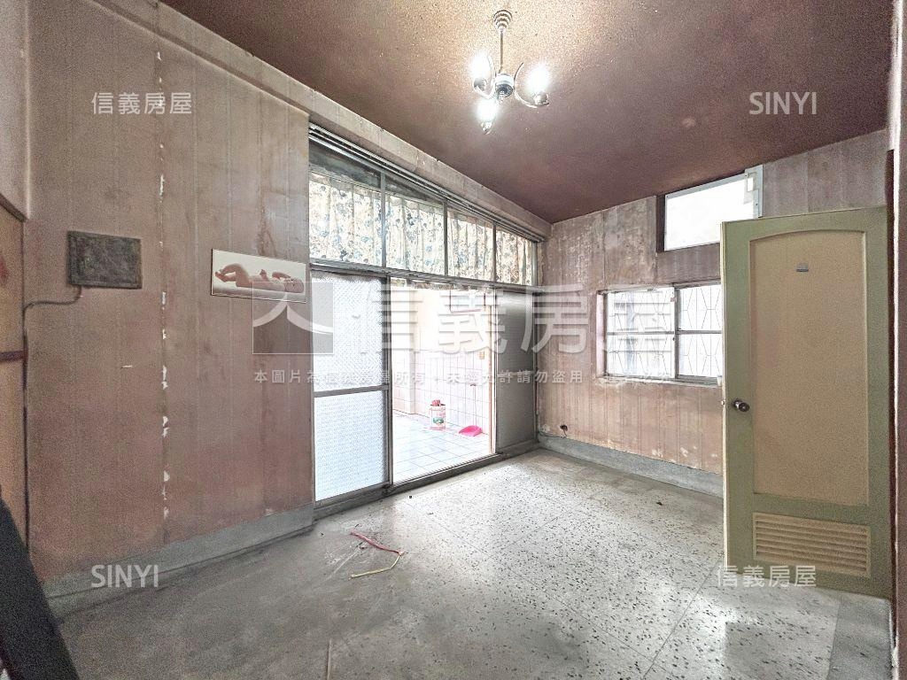 國美館朝南角間獨棟洋房房屋室內格局與周邊環境
